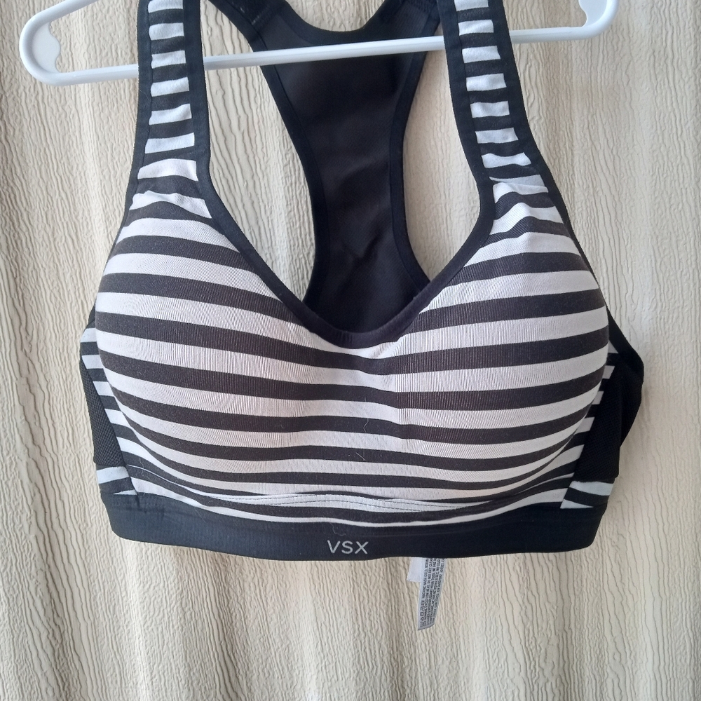 Victoria Secret sports bra